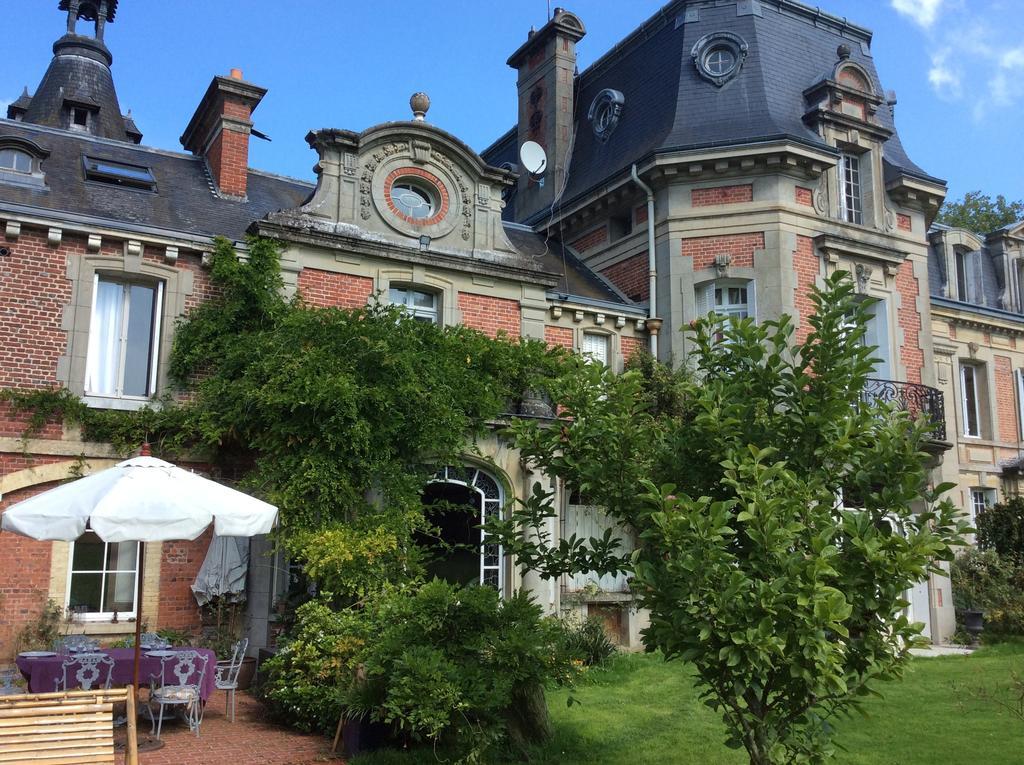 Chateau De Bertreville Bertreville-Saint-Ouen Exterior photo