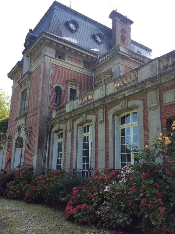 Chateau De Bertreville Bertreville-Saint-Ouen Exterior photo