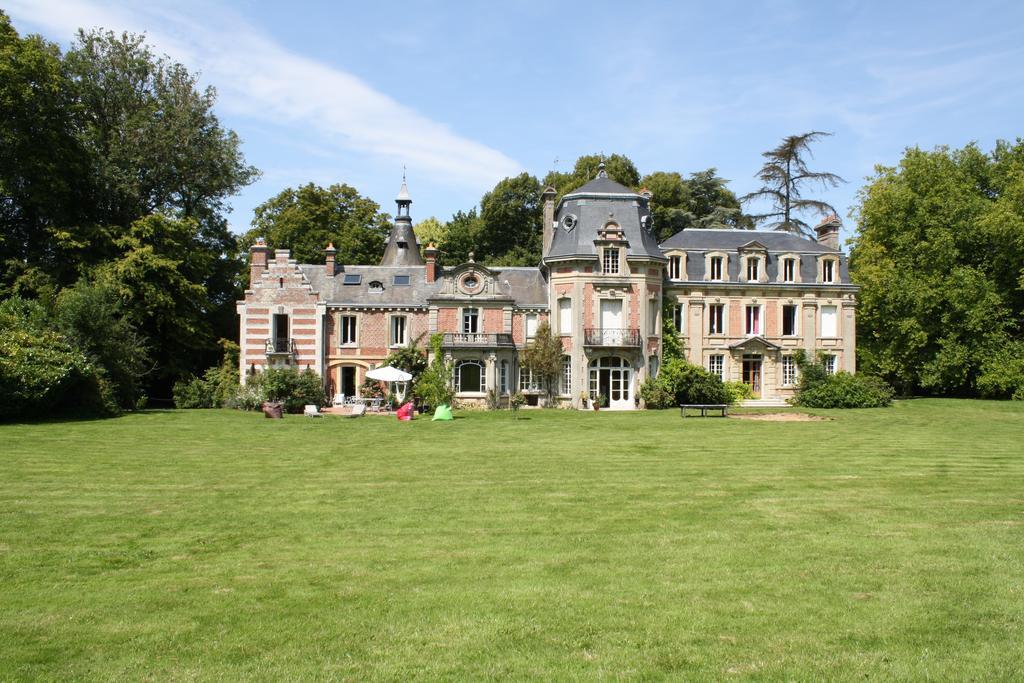 Chateau De Bertreville Bertreville-Saint-Ouen Exterior photo